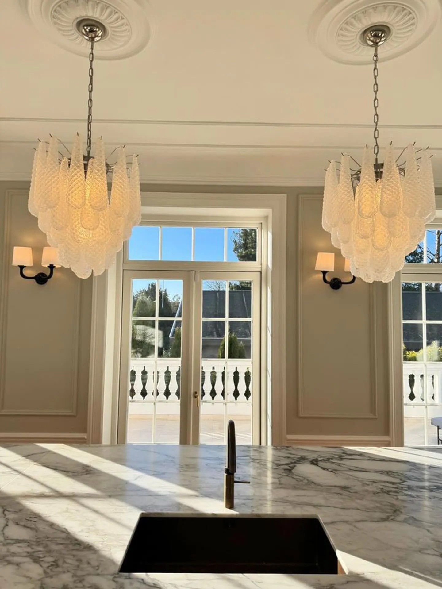 Murano ljuskrona – Droppe – 41 glas – Klar Krom patinerad